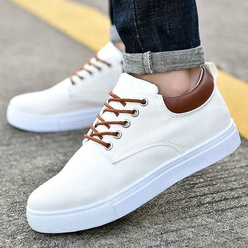 Fashionable Casual Sneakers Made of Canvas - Vallum