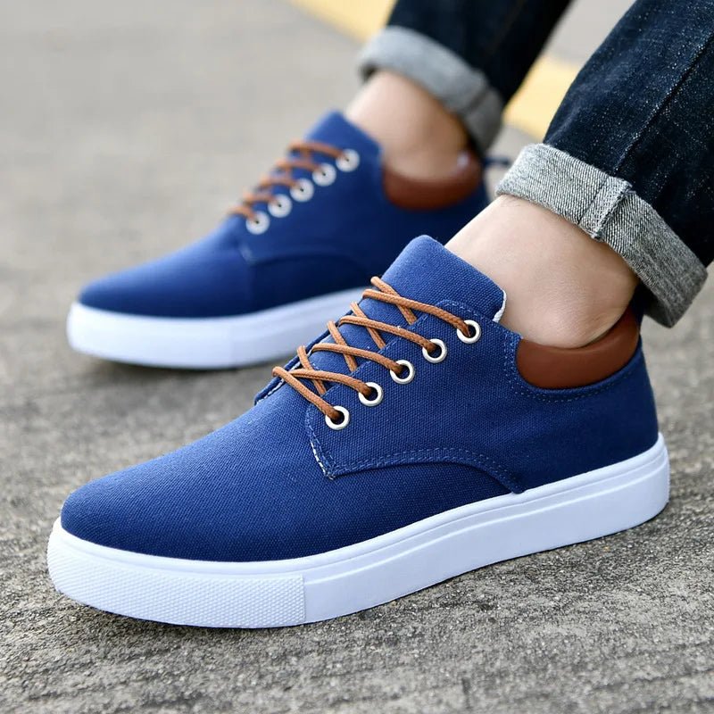 Fashionable Casual Sneakers Made of Canvas - Vallum